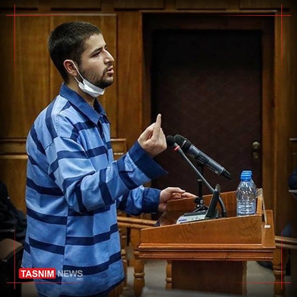 محمد قبادلو فقط ۲۲ سال داره میخوان این پسر رو از ما بگیرن حکم اعدامش امروز تایید شد و برای گردنش طناب دار بافتن.. هر کار دارید بذارید کنار و اسمش رو فریاد بزنید.
#محمد_قبادلو