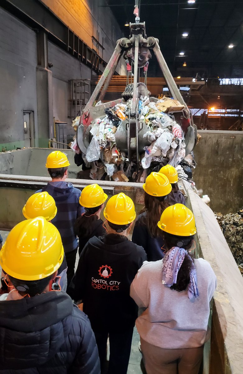 DCISchool's tweet photo. The MYP Physics class embarked on an enlightening field trip to the Covanta Energy Waste Plant in Alexandria, VA. We sincerely thank @Covanta for providing this invaluable learning opportunity.
#PhysicsFieldTrip #CovantaEnergy #SustainableEnergy https://t.co/Ecnj5wqKnH