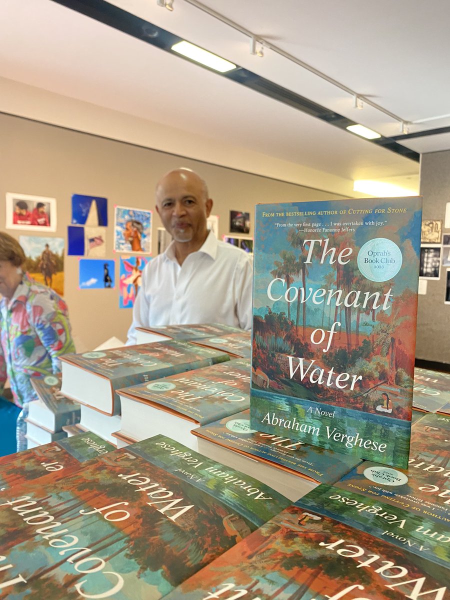 A sweet evening — jam packed with laughter, lightness and life. Thank you <a href="/abe_verghese/">Abraham Verghese</a> for making <a href="/PoliticsProse/">Politics and Prose</a> a stop
Along your tour. Come back anytime — new book not required! ❤️