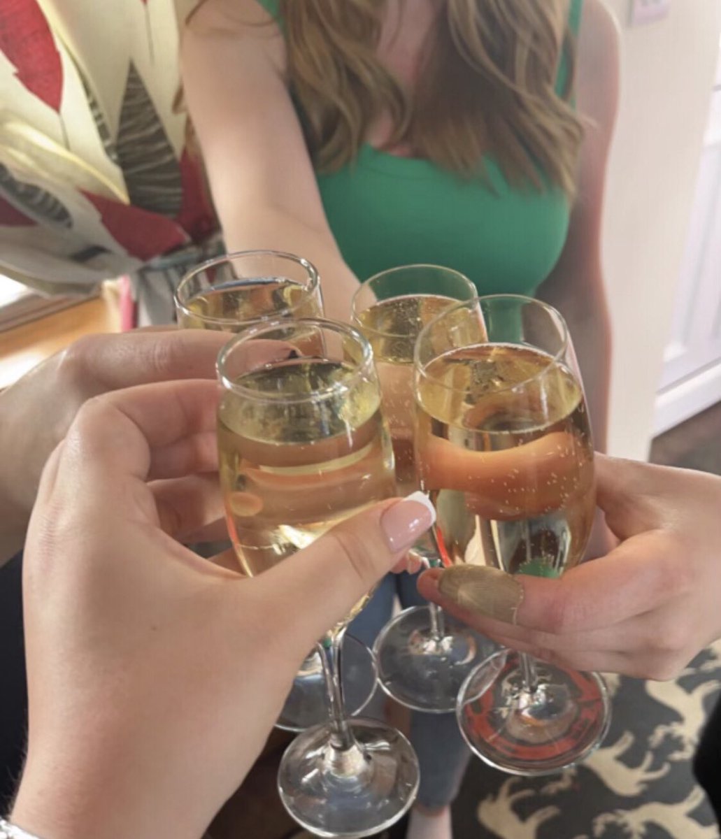 Lincoln_Retreat's tweet photo. “Great times is what life is all about “
Cheers ! ❤️🍾🥂 #greattimes #hottubholidaysuk #selfcateringaccommodation #retreatdays #lincsconnect #friendshipbreaks #chilltimes https://t.co/125HYdUyIE