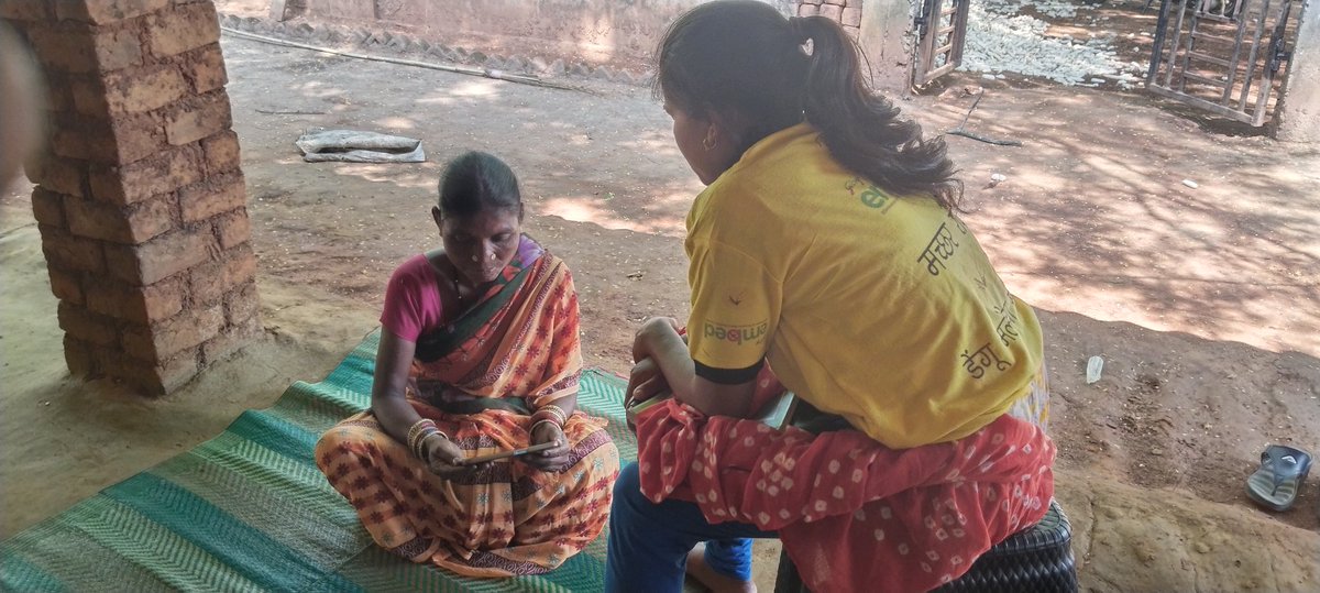 SumitraMarkam1's tweet photo. Kondagaon, budaksa malaria bimari se bachav kaise karna hai yaha jankari dete huye
#Embed2malaria
#malariafreeIndia
#dengufreeindia
@Azadfhindia @Bhupend08493180 @FamilyhealthIn @FamilyhealthIn @rajesh_amh @sksomya https://t.co/q8CTagTH5y