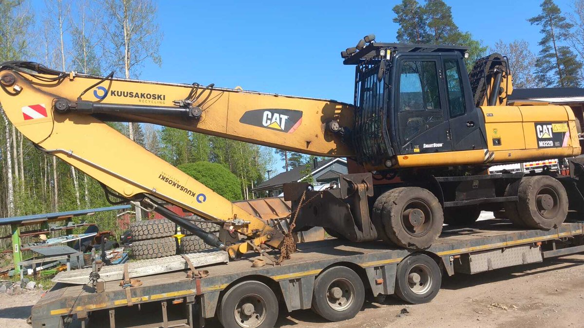 equippo's tweet photo. Check out this 2008 Caterpillar M322D MH on its way from Finland 🇫🇮 to Poland 🇵🇱 Looking for your next machine? Check out the https://t.co/9qs9D6SgQA Marketplace for fully inspected machines, delivered straight to your jobsite and fully guaranteed with our Money Back Guarantee! https://t.co/U5dh752Fir