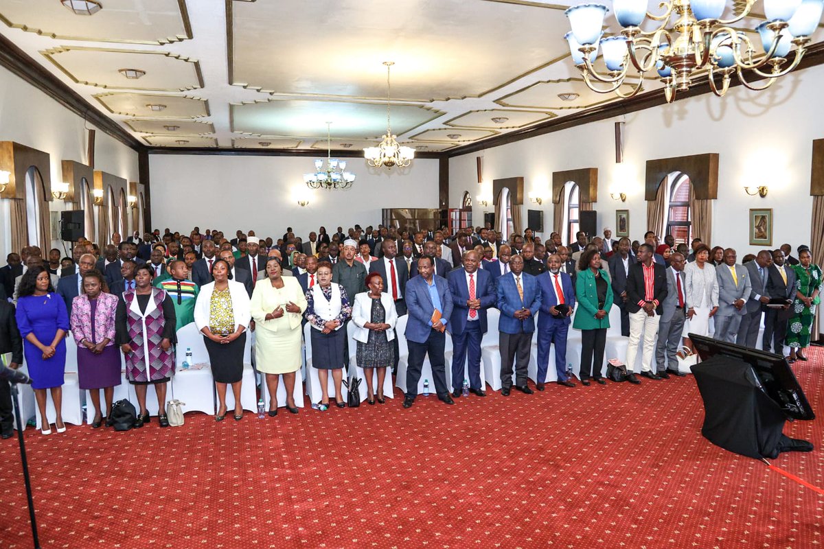 WilliamsRuto's tweet photo. The consistent exchange of ideas among leaders is an integral part of making sure that we deliver our commitments to the people of Kenya and actualise our Plan to move this country forward. https://t.co/b4IOd7WbEd