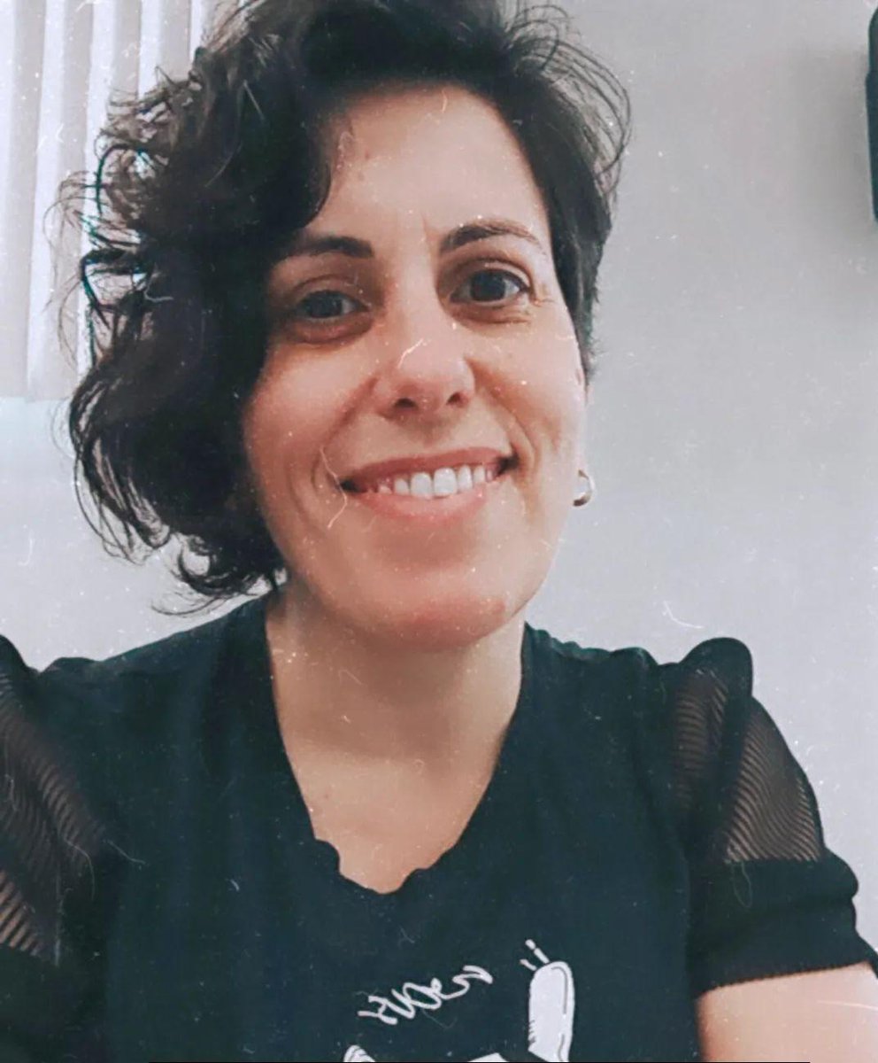 AnaGrasideMaria's tweet photo. Alicerce sua alegria em Deus,que nunca passa, nem se desgasta, mas é incomparável em amor e insuperável em generosidade, e as circunstâncias não mais serão causa de angústia e medo, mas de fidelidade e esperança. https://t.co/zD7ZTyfezD