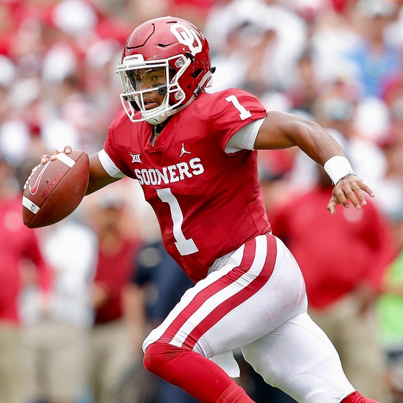OU_Football's tweet photo. 6️⃣ Sooners rank in ESPN's Top 75 Quarterbacks of the 2000s

#OUDNA | #QBU