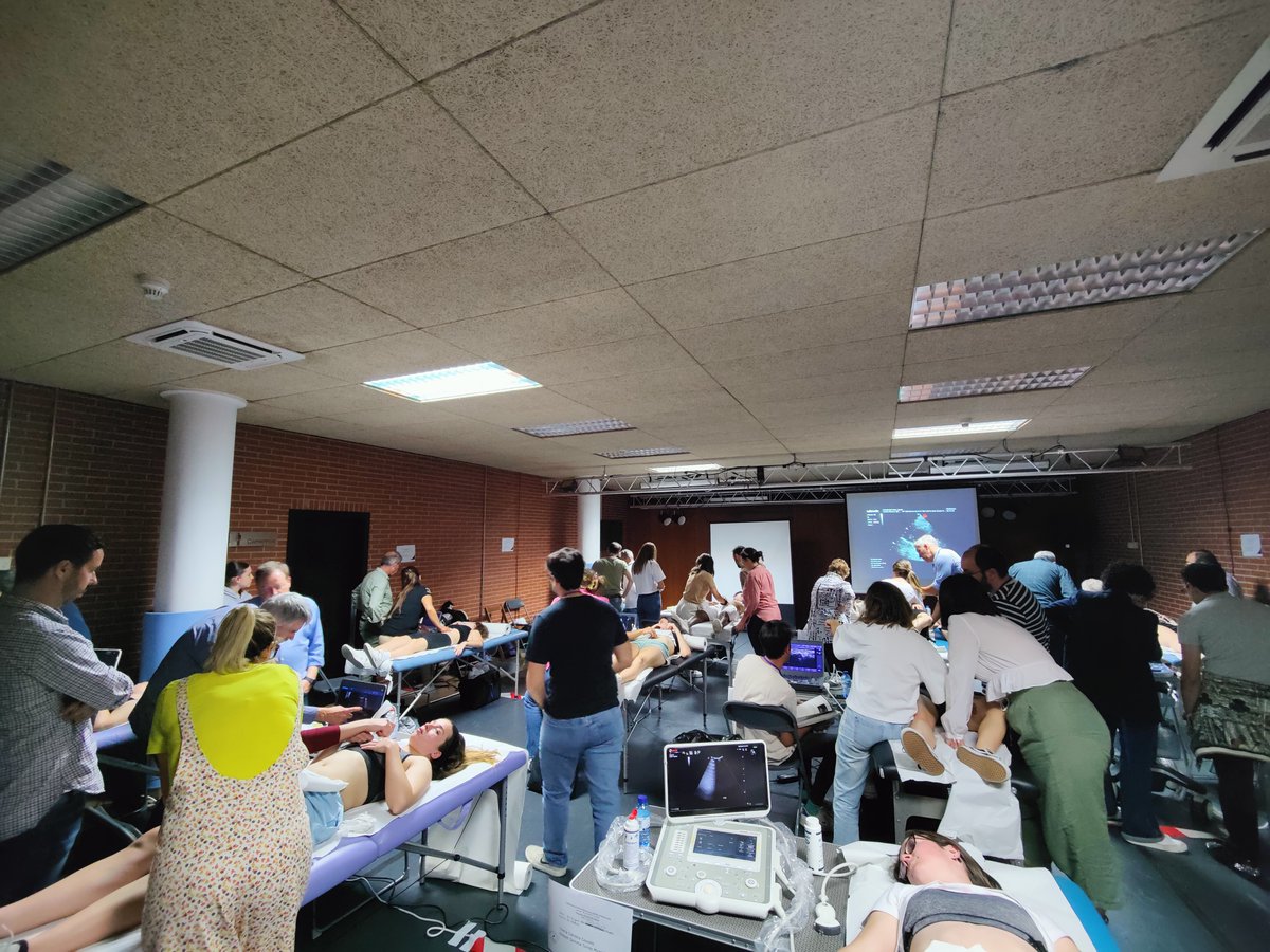 SIEC_ecografia's tweet photo. Os compartimos fotos de las #jornadasSIEC2023, las cuales destacaron por la excelencia académica y actualización de conocimientos. No te pierdas las próximas formaciones y descubre el futuro de la ecografía clínica con nosotros #FormaciónCientífica #EcografíaClínica https://t.co/fHZonG4Ofk