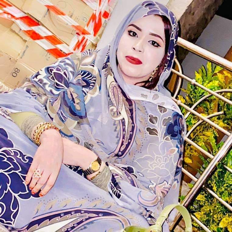 Deyloul3's tweet photo. ان بعد #كرمي  فنانتي
مهما حدث ستبقى فنانة موريتانيا الأولى . https://t.co/whmb53UstG