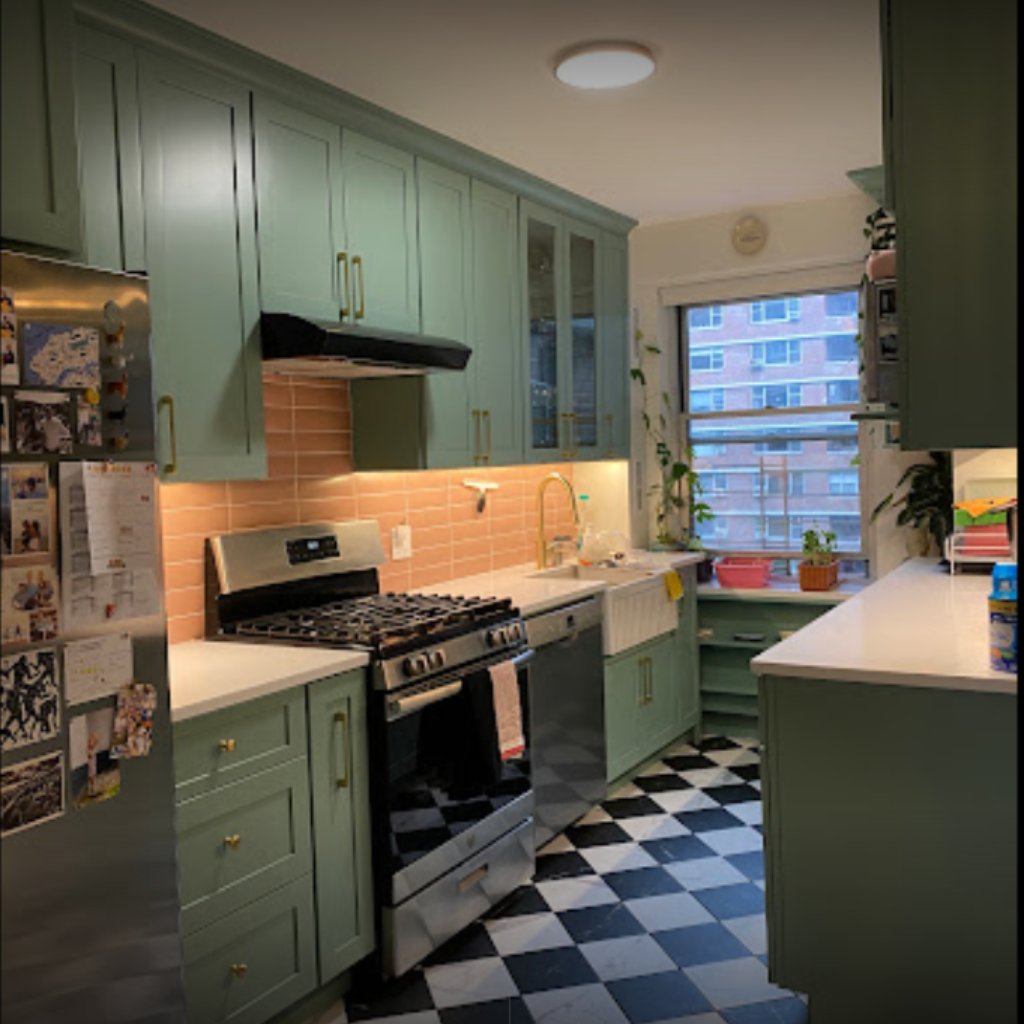 homearttile's tweet image. It's Spring season! 🌿 
Let's make your kitchen interiors just as fresh, lush, and green!
What do you think about this lovely kitchen we helped come to life?

#kitchendesign #kitcheninspiration #kitchenproject #homedecoration #homestyle #homesweethome #interior #greenkitchen