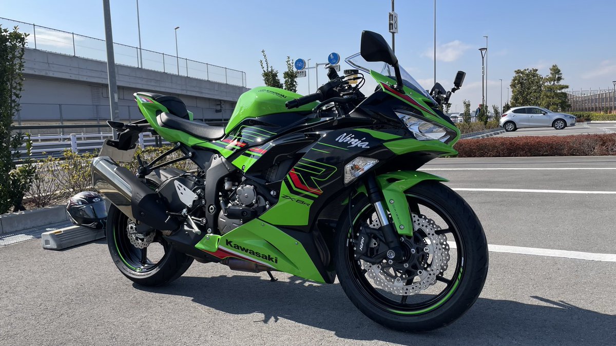 takachan_fen's tweet photo. やっぱり四気筒乗りたいンゴね〜
#Ninja #ZX6R #zx25r #cb400sf #cb400sb #KAWASAKI #Hondaハート #バイクのある生活 https://t.co/XTgnaUFMn3