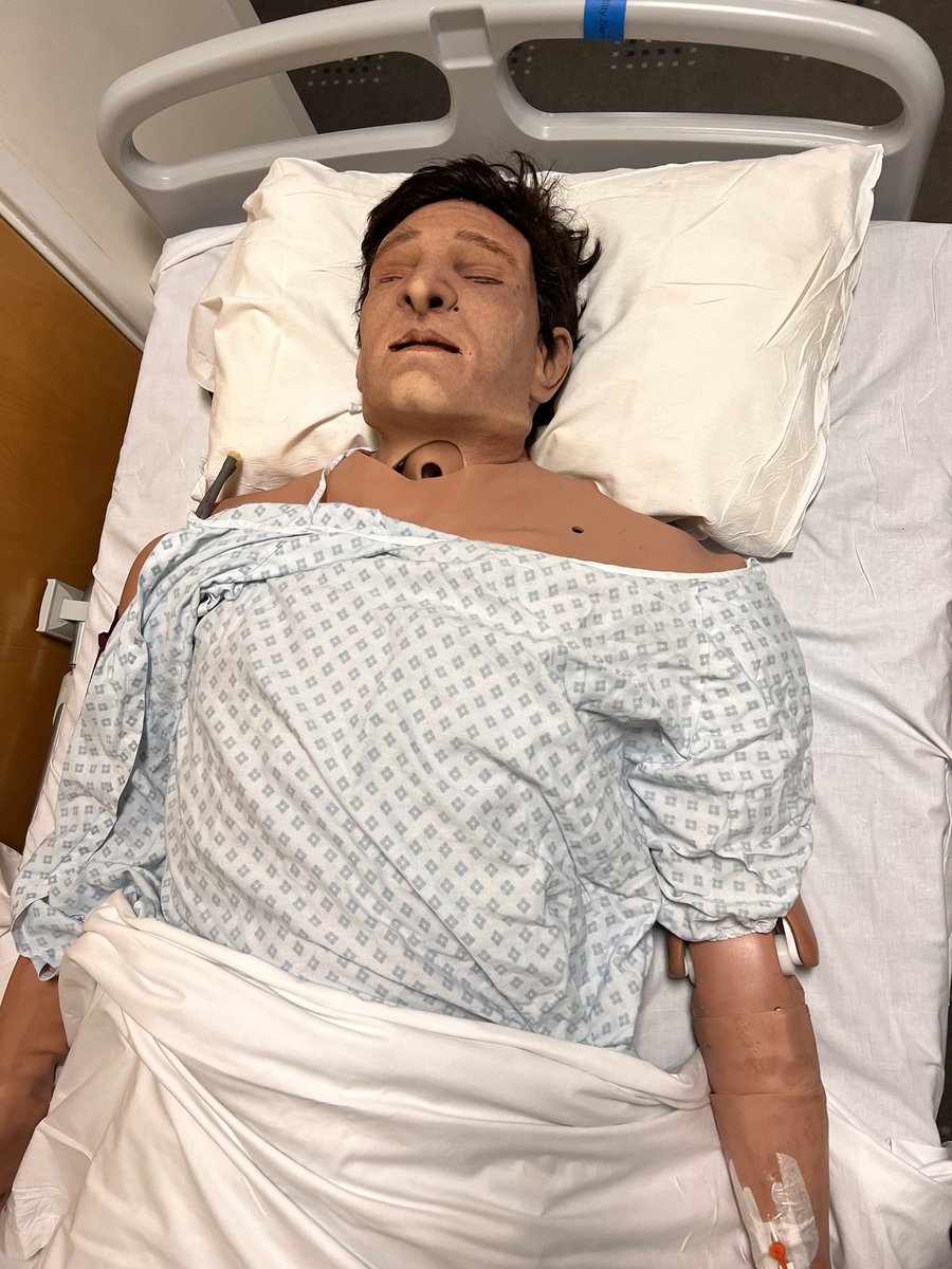 First session of SIM training at UHCW, absolutely brilliant addition to the on call physio programme💪🏼💪🏼