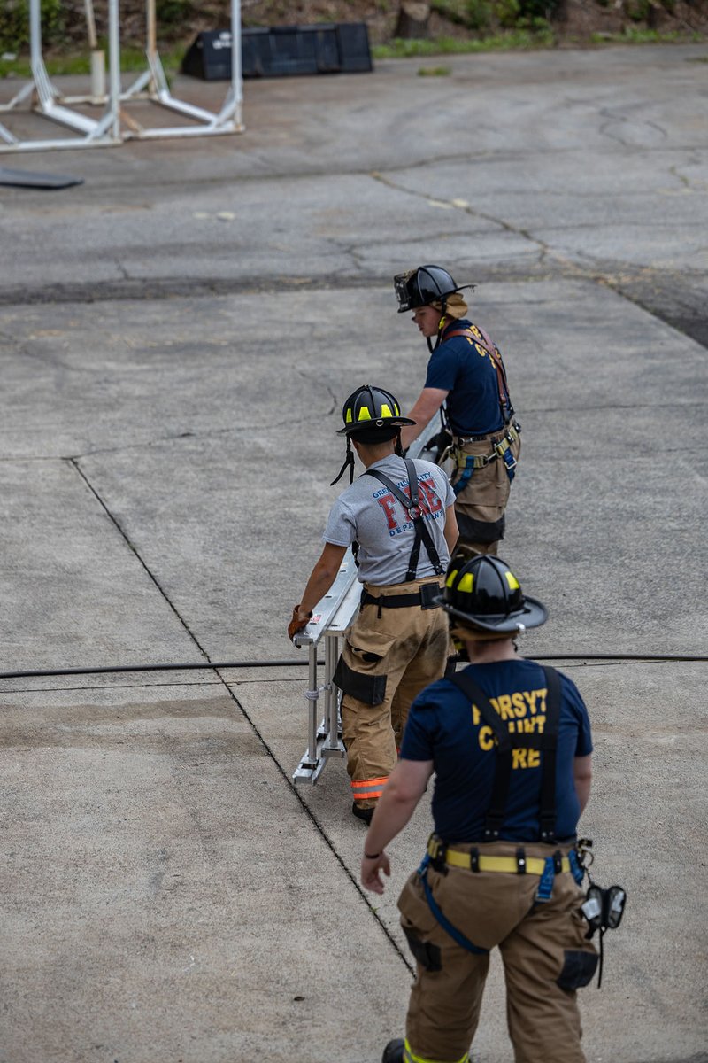 howdyitsnate's tweet photo. @MaffcOrg | 2023 was a blast.

📸 @honorsupplyco x @ChanceCraven 

#firefighter #training #maffc #maffc2023 #honorsupplyco https://t.co/t7rV4WqHU8