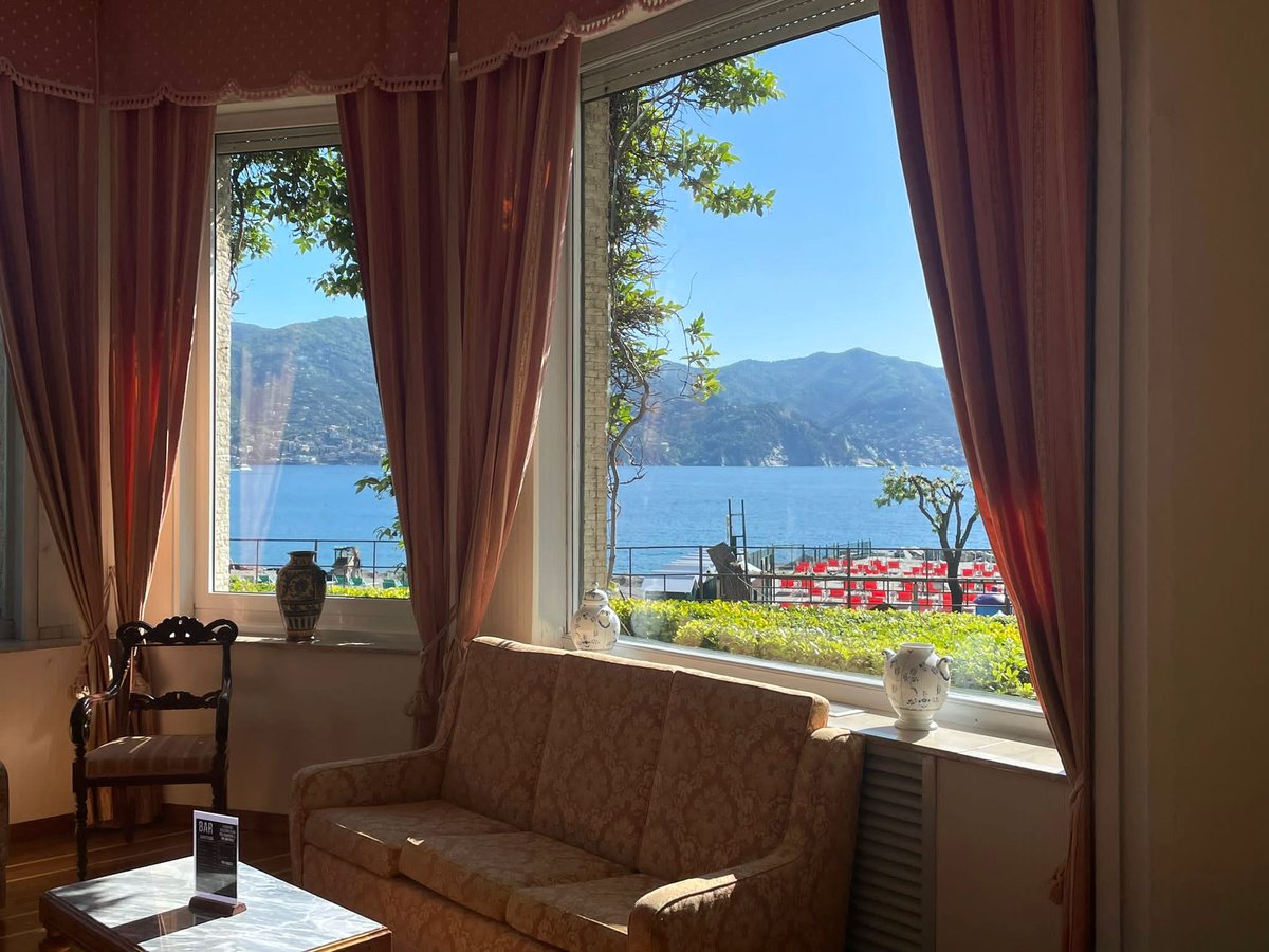 Le cours #InfrastructuresVertes et systèmes de drainage urbain durable pour l'atténuation du changement climatique, organisé par <a href="/ParcoPortofino/">Parco di Portofino</a> dans le cadre du Projet #ResEau, s'est terminé le 15 mai par une journée de #formation en présence du cours
interreg-maritime.eu/fr/web/reseau/…