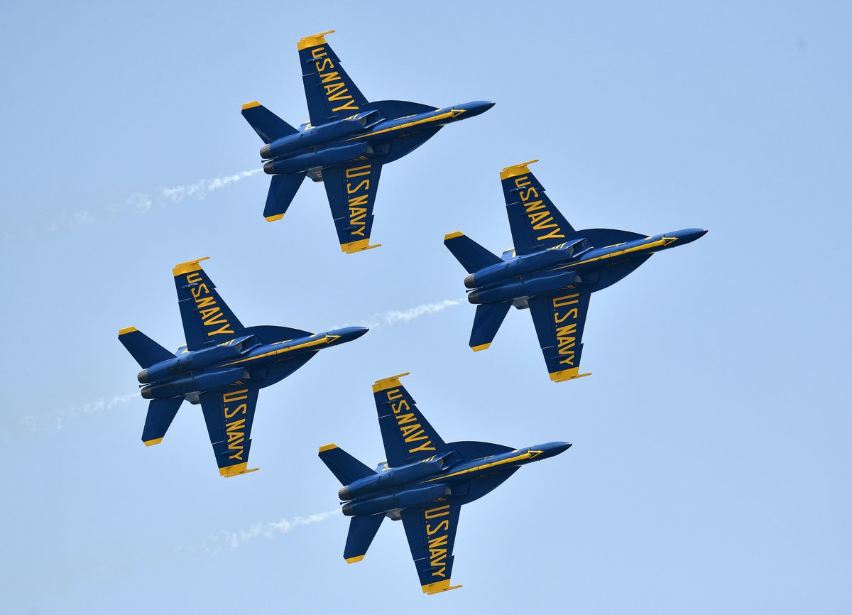 Guess who is coming to town today? It's not Santa Claus.

The Blue Angels will be arriving today and doing their practice show for tomorrow's big show.

Where will I go this year to shoot pix for The Capital? This was from the top of the Maryland State House.