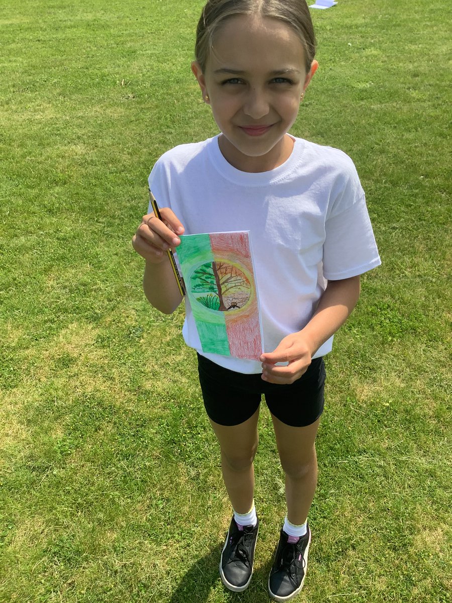 westheathprim's tweet photo. #WHPSClass10 made the most of the nice weather by completing their persuasive leaflets outside in the sunshine!☀️
#WHPSEnglish #WHPSCreativeWriting https://t.co/RgWgvfy7nV