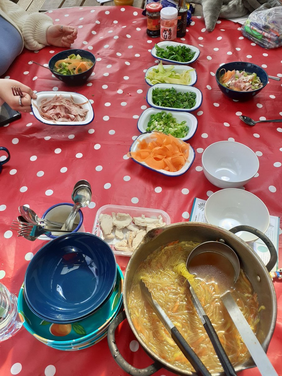 🔊 RECIPE ALERT!

Check out this quick, easy, affordable AND healthy noodle recipe!

We at @PEEK_project_ think it's super-duper yummy!! 😋