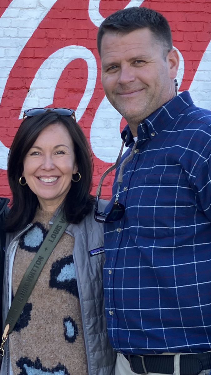 CalhounStrength's tweet image. 25 years today, my wife is simply amazing and I am a lucky dude.