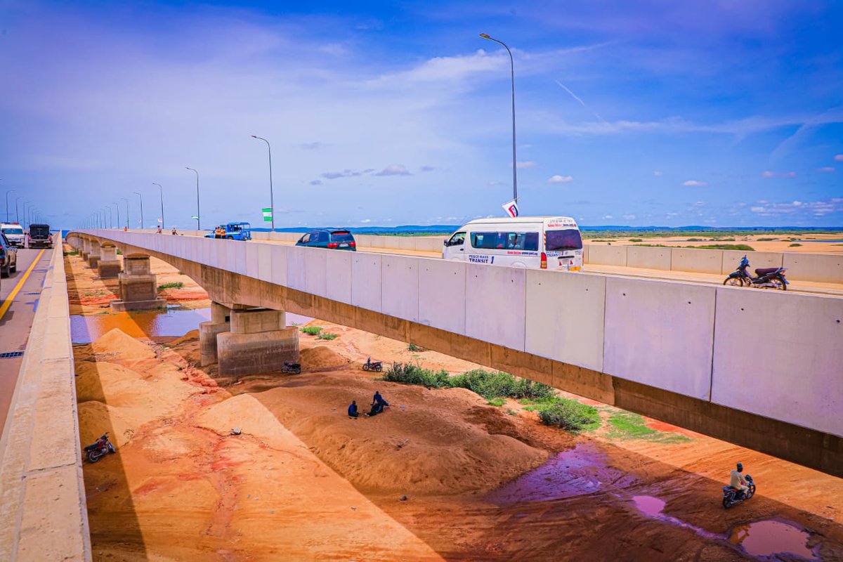 govaasule's tweet photo. His Excellency, Engr. Abdullahi A. Sule Officially Commissions/Hands-over the Loko-Oweto Bridge on behalf of President Muhammadu Buhari GCFR.

At Loko, Nasarawa State
Tuesday, 23rd May, 2023 

#GOVAASULE
https://t.co/pmSgoe84Iv https://t.co/C4InBS6CEP