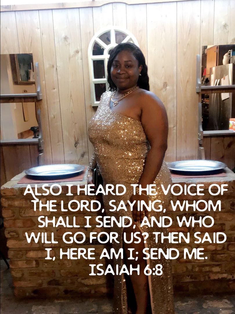 seecatmad40's tweet photo. My beautiful daughter God heal her broken heart  https://t.co/orWK1Iu6Um https://t.co/qR800u9dPr