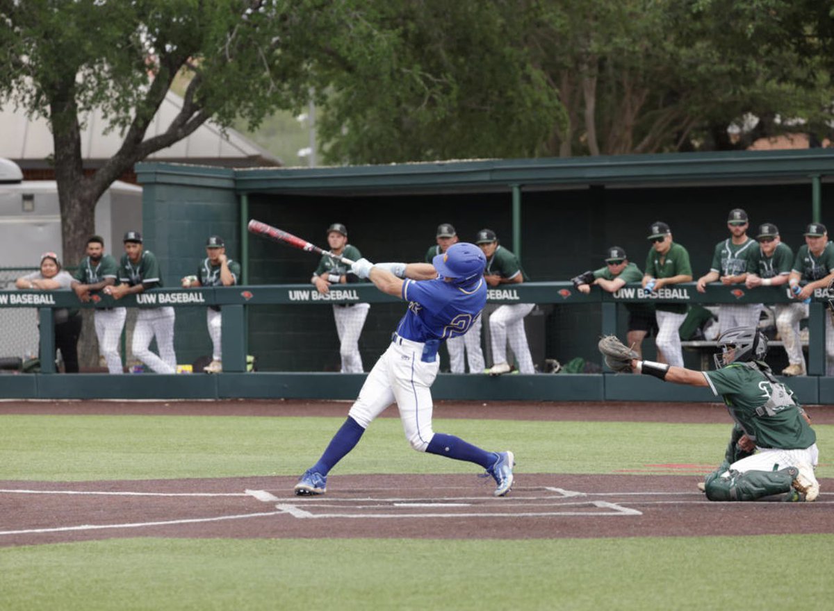 clay bradford tweet media