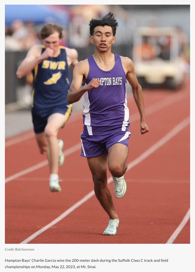 VBatt_PhysEd's tweet photo. Plenty of 1st place finishes for Hampton Bays at our track &amp; field County Championship’s yesterday! 400m dash, 200m dash, 400 Hurdles and 4x400 relay. @PapajohnMatthew also broke a 45 year old school record running 50.28 in the 400m dash❗️ @BaymenAD @hbschools @HamptonBaysES https://t.co/lbKKyZLU4z