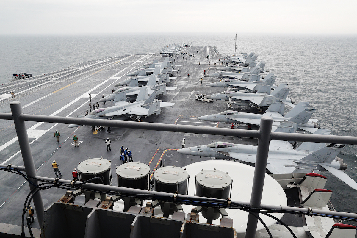 Forsvaret_no's tweet photo. The largest warship in the world, USS Gerald R. Ford, is set to arrive in #Oslo tomorrow. The arrival of the US aircraft carrier allows us to further develop our cooperation and relationship with our most important ally, the #USA. Welcome to Oslo, @Warship_78! #geraldrford https://t.co/rTHrGtlXuJ