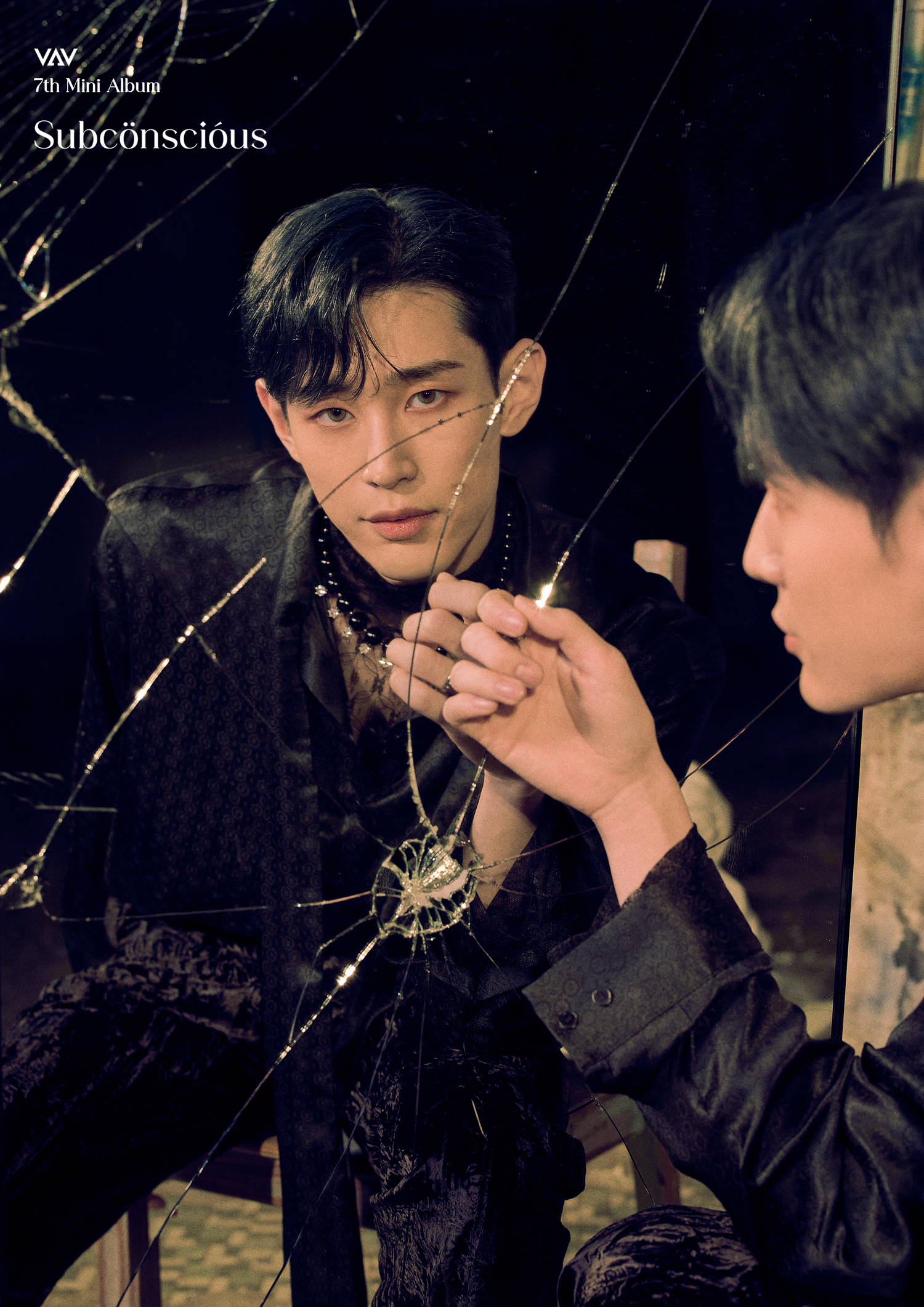 Fw0eWshaAAoLMxE?format=jpg&name=4096x4096