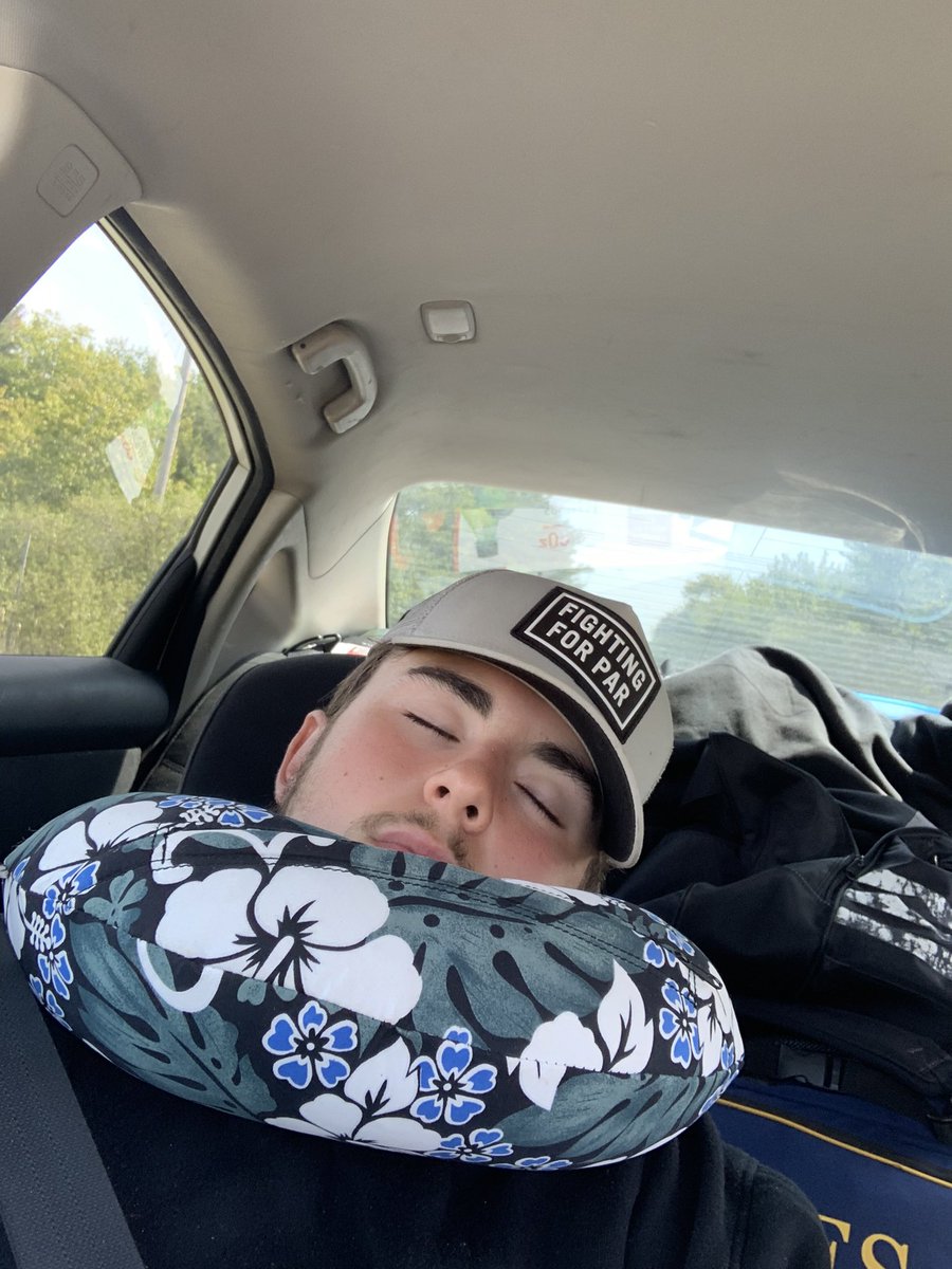 MaximeMarchan18's tweet photo. Power Nap before Final High School Tournament for @QBenMarchand_12 

@goodgood_golf @AlexMarchand1 @RSEQ1 https://t.co/F080Lbh2aK