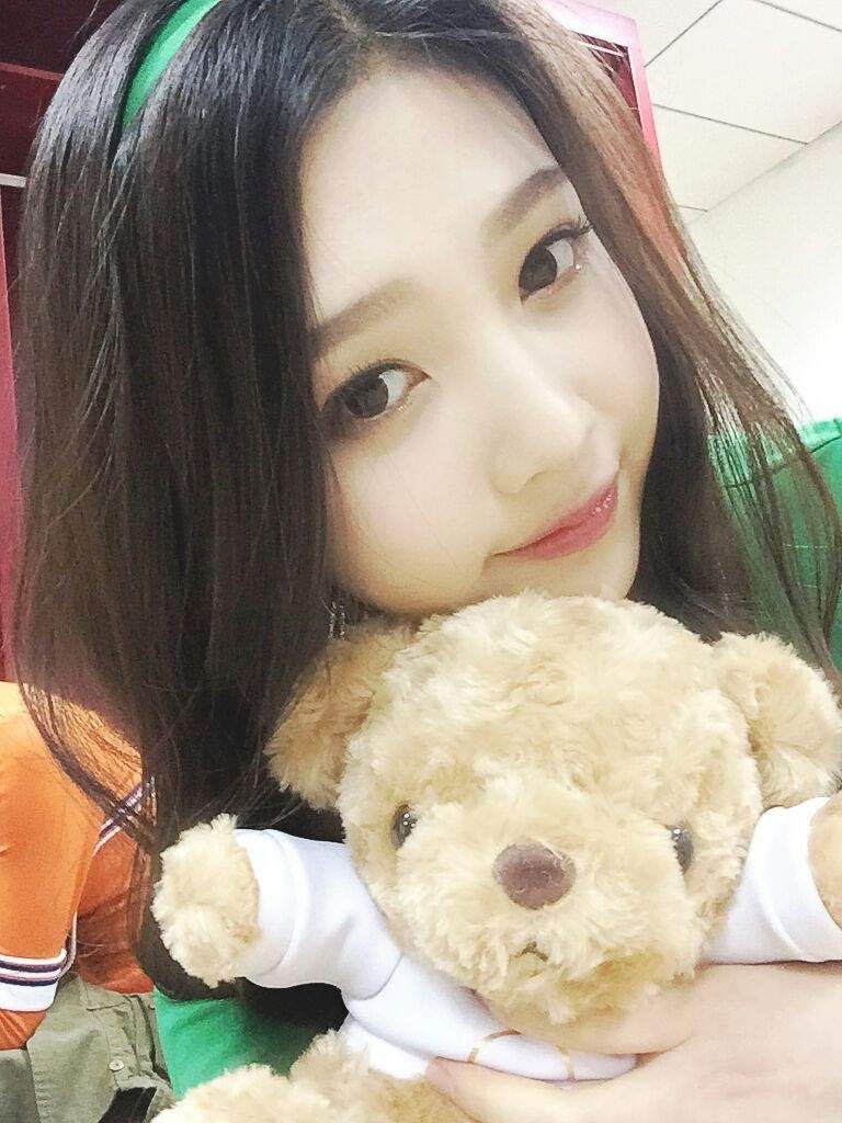 ALUNA TRISHA. tweet media