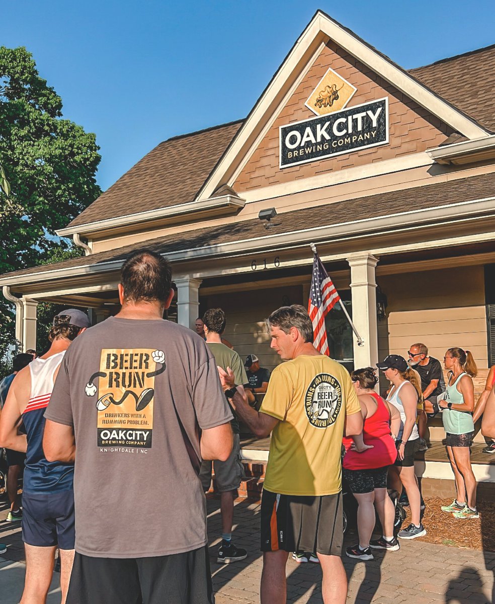⚠️Calling all drinkers with a running problem⚠️  
.
Beer Run at Oak City Brewing meets every Wednesday at 6:30PM & Saturday at 11:30AM. Come for a run (or walk), meet some new friends and stay for good beer!🍻 
. #OakCityBrews #Knightdale #Raleigh #craftbeer #ncbrewery #beerrun