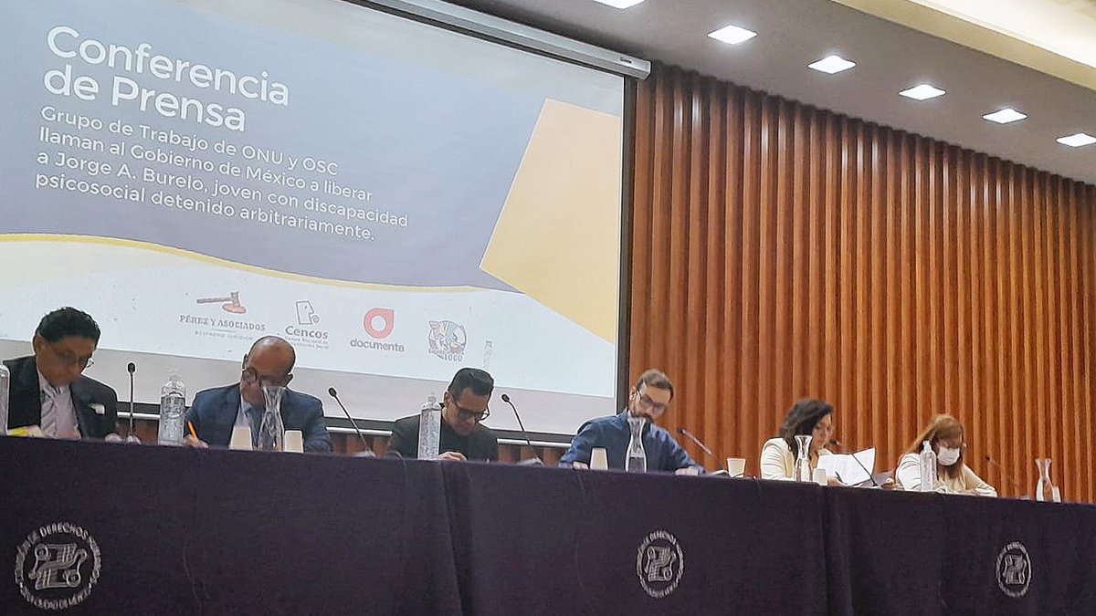ONUDHmexico's tweet photo. 1. Participamos en la conferencia de prensa convocada por las víctimas y sus representantes para dar a conocer la opinión del GTDA sobre el caso de Jorge A. Burelo, joven con discapacidad psicosocial detenido arbitrariamente. 

➡️ https://t.co/hZTTmLd7n4 https://t.co/FMNZ8ypxbc
