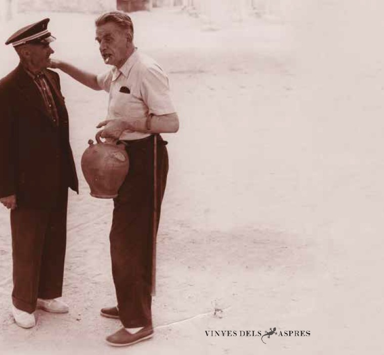 Temps Toldrà <a href="/ViAspres/">Vinyes dels Aspres</a> 🍷🎼

Dissabte, presentació del llibret "Vi, oli i taps a Can Batlle. Les tres riqueses de l'#Empordà". I concert de sardanes  a càrrec de la Cobla St Jordi - Ciutat de #Barcelona

Gratuït amb reserva prèvia 👉 dmolas@vda.cat
#InCostaBrava #EmpordaWine