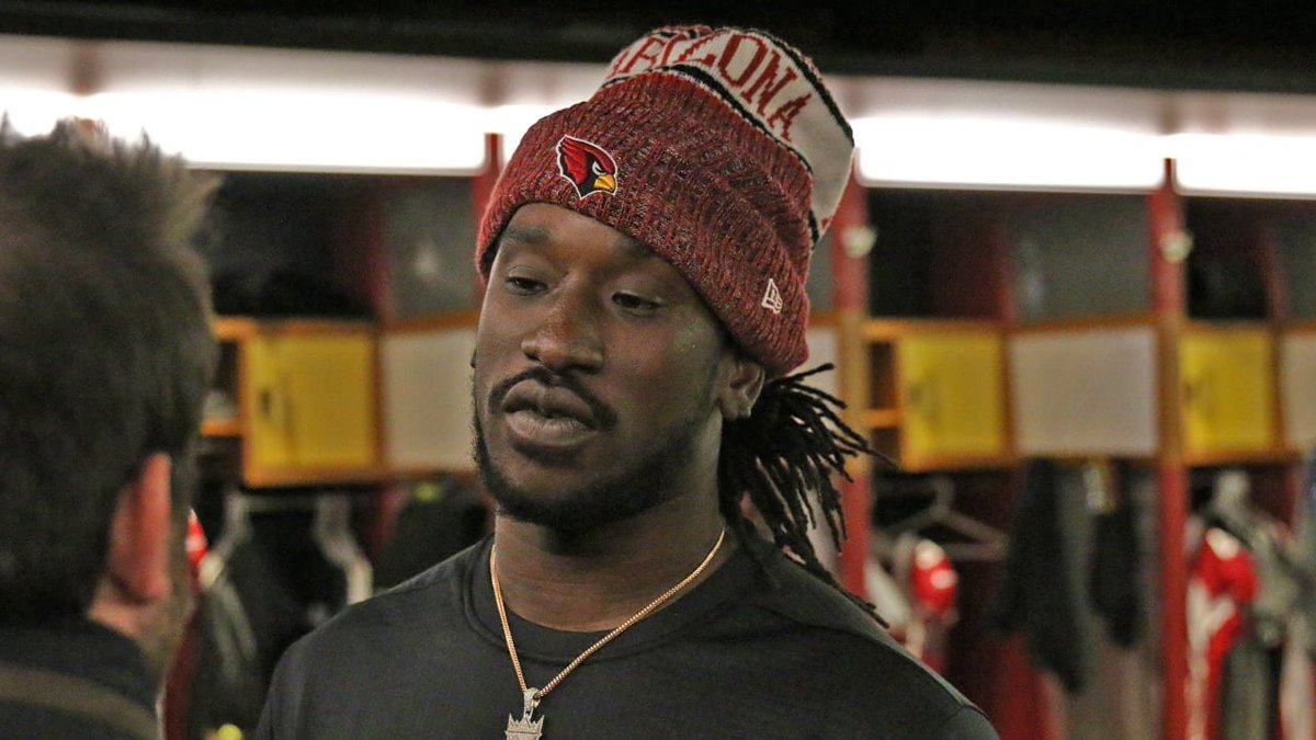 NFLTradeNews's tweet photo. Free agent Markus Golden is visiting the #Steelers today. #HereWeGo @Schultz_Report 

Golden has 47 career sacks and 11 FF https://t.co/VMFWWOIYx4
