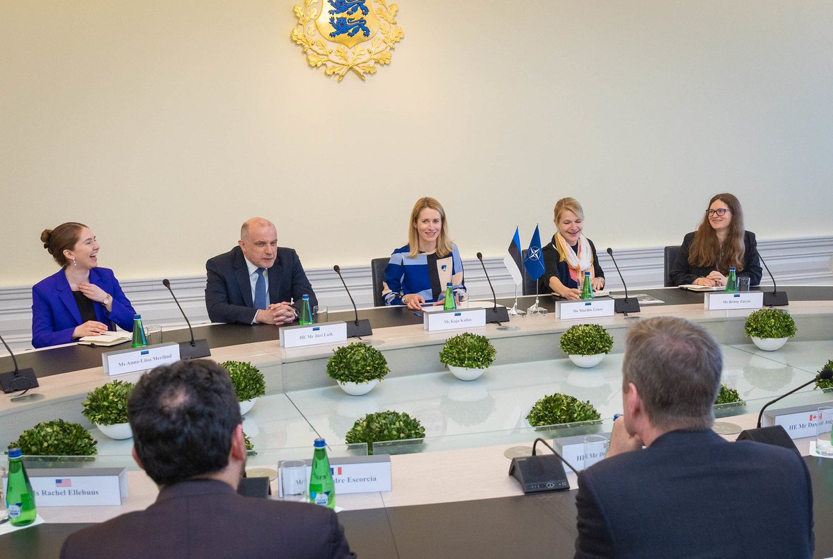 kajakallas's tweet image. Good meeting with #NATO Ambassadors visiting #Estonia.
 
My message: life next to a pariah state has a cost. We in NATO need to strengthen our defence and security and adapt accordingly – we must put forward defence in place in our planning, defence spending and capabilities. 1/