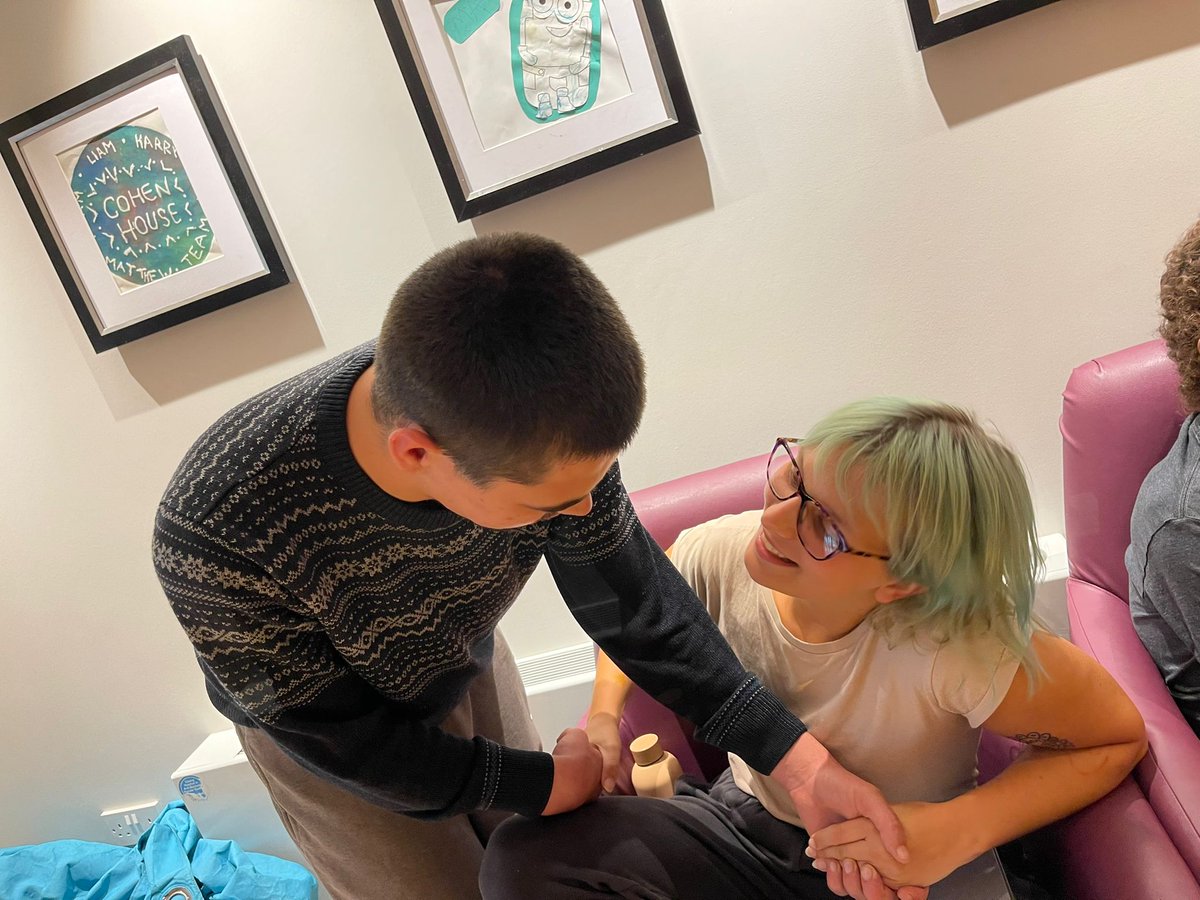 Cascade_Cohen's tweet photo. Joe has settled in nicely to Cohen House, Joe enjoys a good conversation with staff.
#Cohenhouse
#friendshipiskey https://t.co/doBC2Xit5Q