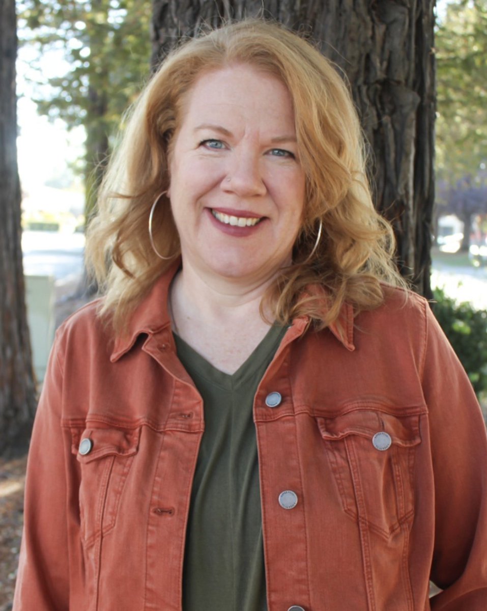 TheLegacyCellar's tweet photo. Meet Heather Irwin, the founder of @sonomafamilymeal 🥦 #SFM serves chef-made meals with locally-sourced ingredients for the food insecure in their community. Learn more about our partners at https://t.co/953XpF5PD0. https://t.co/nMhJIRE0u0