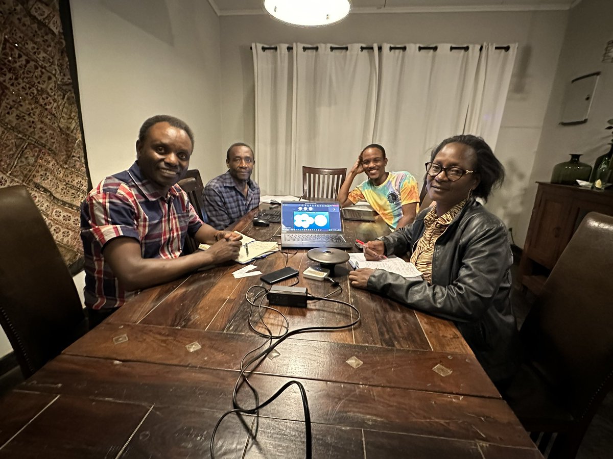Lentils nutrition mini workshop with Dr Kalimbira, Gareth Osman, Dr Gabriela Chiutsi-Phiri of LUANAR, Malawi. Also, online were Professors Masamba and Makuto.