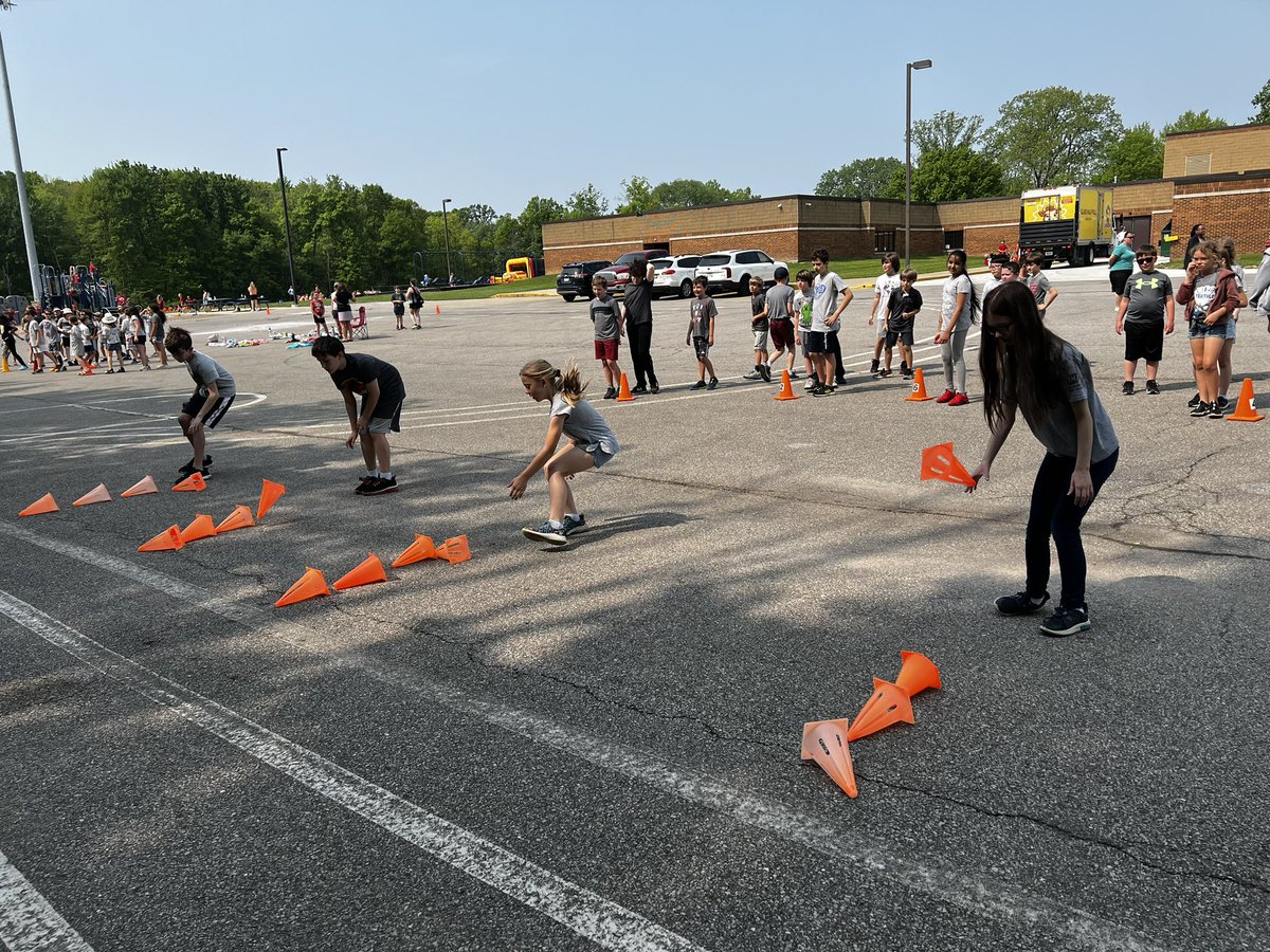Field Day is off to a great start! It’s a beautiful day! ☀️#EXCEL #BrunswickPRIDE <a href="/BCSDHuntington/">Huntington Elementary</a>