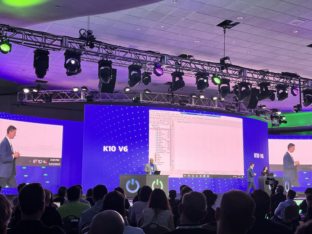 Kasten K10 by Veeam is presenting version 6.0 by @MichaelCade1 
@kubernetesio #Kubernetes 
#VeeamON #VeeamVanguard #Veeam100 @kastenhq