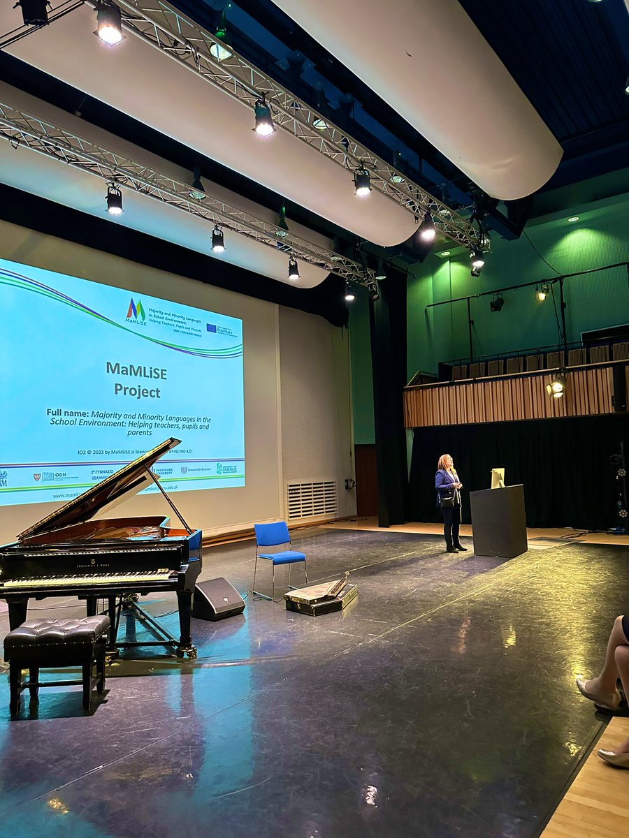 Dr Angela Farrell presenting MaMLiSE - Majority and Minority Languages in the School Environment: Helping Teachers, Pupils, and Parents project

#MaMLiSE #ErasmusPlus