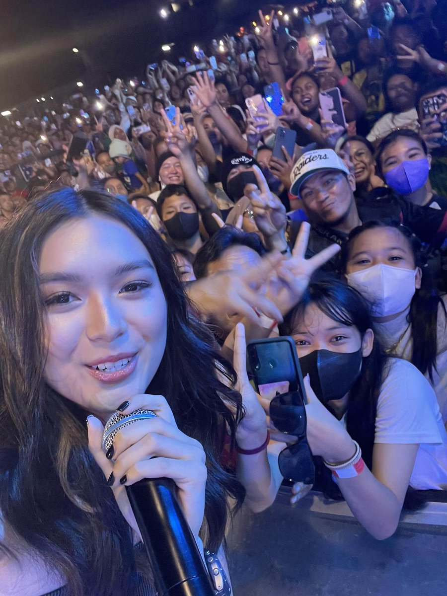 CarreLsOFC's tweet image. so happy for u guys (CarreLs OFC Zamboanga Chapter). Thank you, @francinecarreld! 💛✨

FRANSETH BocanaFestival
#BocanaFestivalWithFRANCINE