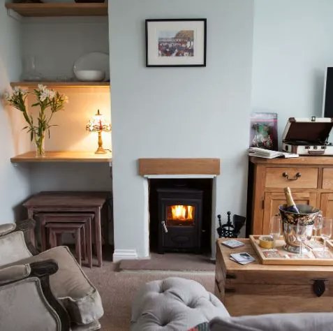 💬 'A gorgeous weekend away. Loved the cottage, literally couldn’t fault it. Thank you so much.”
🛌Sleeps 1-4
theholidaycottages.co.uk/North-Yorkshir… 
#harrogate #northyorkshire #guestreview #holidaycottage #petswelcome #luxury #artistic #relaxing #awardwinning #couples #familyfriendly