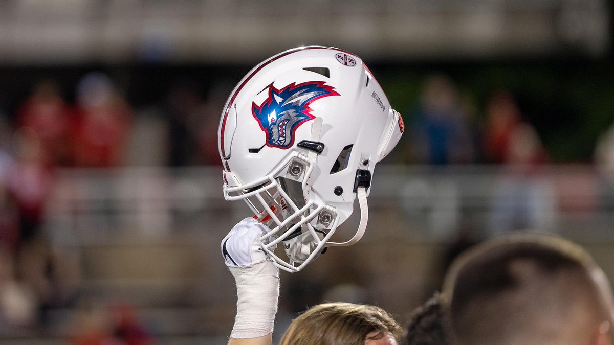 CAAFootball's tweet photo. Just 💯 days away from the first #CAAFB conference games of 2023

⭕️ Thursday, August 31 on the 🗓

@StonyBrookFB vs @Delaware_FB 

@GoCamelsFB vs @WMTribeFootball https://t.co/NoBqh2vp2s