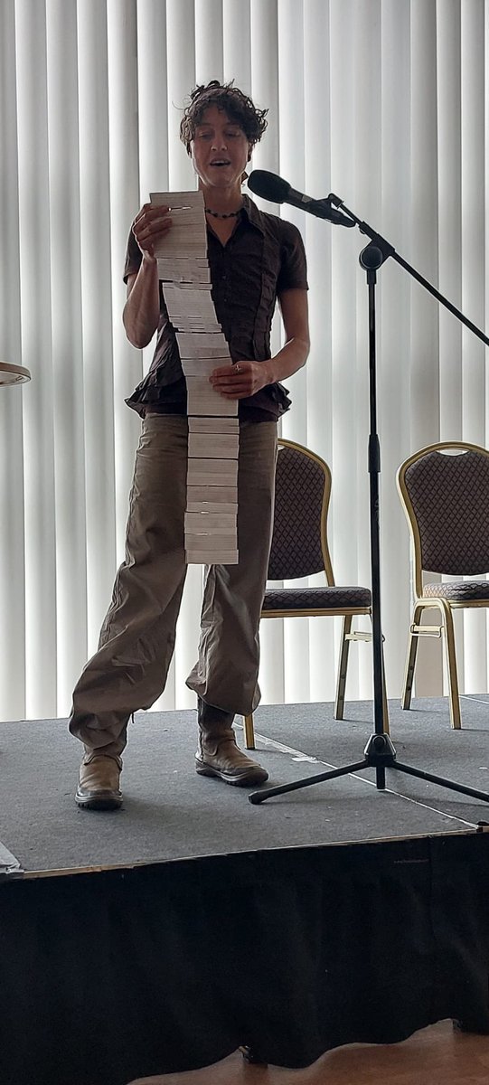 Our Poet in Residence, Rozalie Hilton is now reading the poem which has been coproduced with words, phrases and experiences shared by AHPs in the south west today. 📜 #SWAHPMassive