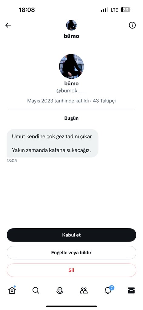 Az önce aldığım mesaj Allah’a and olsun ! Boyun eğmeyeceğim ! Pkk terör örgütüdür ! Bu devlet benim bu bayrak benimdir ! Ben Türkiye cumhuriyeti devletinin evladıyım ! Şerefsizlere sesleniyorum bayrak inmez ezan dinmez şehitler ölmez vatan bölünmez !