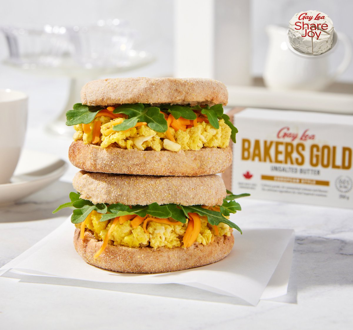 Who's in the mood for a Canadian breakfast sandwich!? Featuring Maple Cheddar and Gay Lea Baker's Gold Unsalted Butter, this hearty breakfast is a sweet and savoury way to #ShareJoy.

Who would you share a tasty breakfast sandwich with? #GayLeaShareJoy

gaylea.com/recipes/breakf…