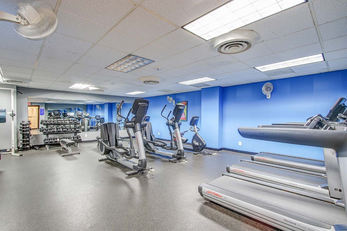 Looking for a place to stay healthy? Our fitness centers are open 24/7, so you can always find time for a workout. Plus, we offer complimentary exercise classes to all our residents. #FitnessGoals #HealthyLiving #ApartmentLife