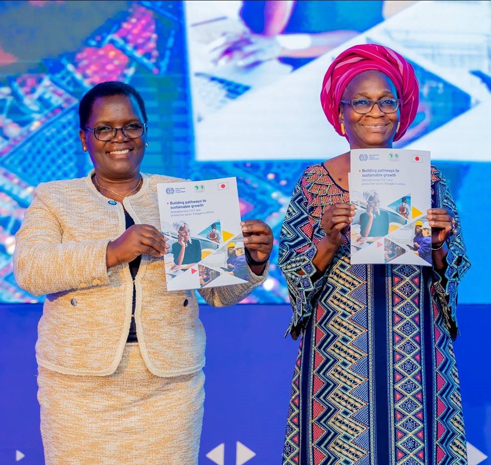 Peter van Rooij (@petervan_rooij) on Twitter photo ๐ขMs Cynthia Samuel-Olonjuwon, <a href="/ilo/">International Labour Organization</a> Regional Director for #Africa๐/ADG and Ms Handrina Doroba, African Development Bank, launched a new report on โBuilding pathways to sustainable development: Strengthening TVET and Productive Sector Linkages in Africaโ
ilo.org/skills/pubs/WCโฆ. ๐ขMs Cynthia Samuel-Olonjuwon, <a href="/ilo/">International Labour Organization</a> Regional Director for #Africa๐/ADG and Ms Handrina Doroba, African Development Bank, launched a new report on โBuilding pathways to sustainable development: Strengthening TVET and Productive Sector Linkages in Africaโ
ilo.org/skills/pubs/WCโฆ.