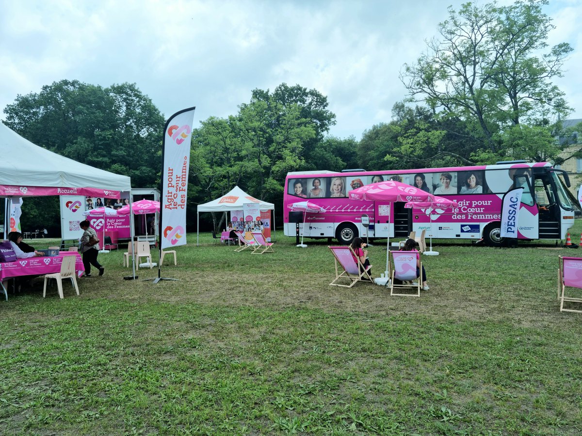 💟 Le Bus du Cœur des Femmes est arrivé aujourd’hui au Parc Cazalet à #Pessac et restera pendant 3 jours ! Merci à <a href="/ACF_WCHF/">Agir pour le Coeur des Femmes</a>, aux partenaires et aux bénévoles présents pour faire de la prévention auprès des femmes les plus vulnérables.