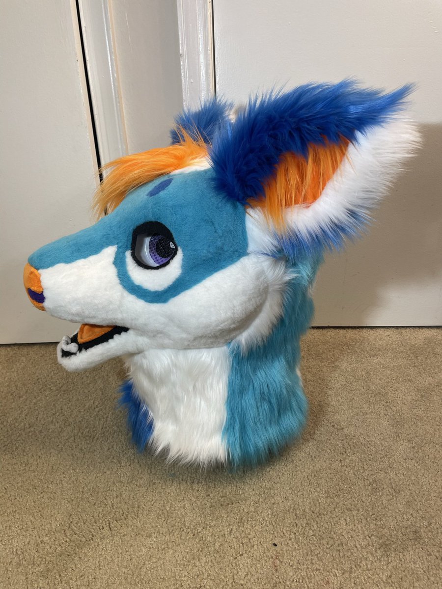 WAHfursuits's tweet photo. The first partial under my nee name! HQ Doe-Premade for sale, OR possible trade! She is fully lined, very comfortable and wonderful vision and ventilation. Her ears wiggle and is 100% lined cleanly with neoprene
She is worth about $1300
Please DM me if interested! https://t.co/WVn51DeEg3