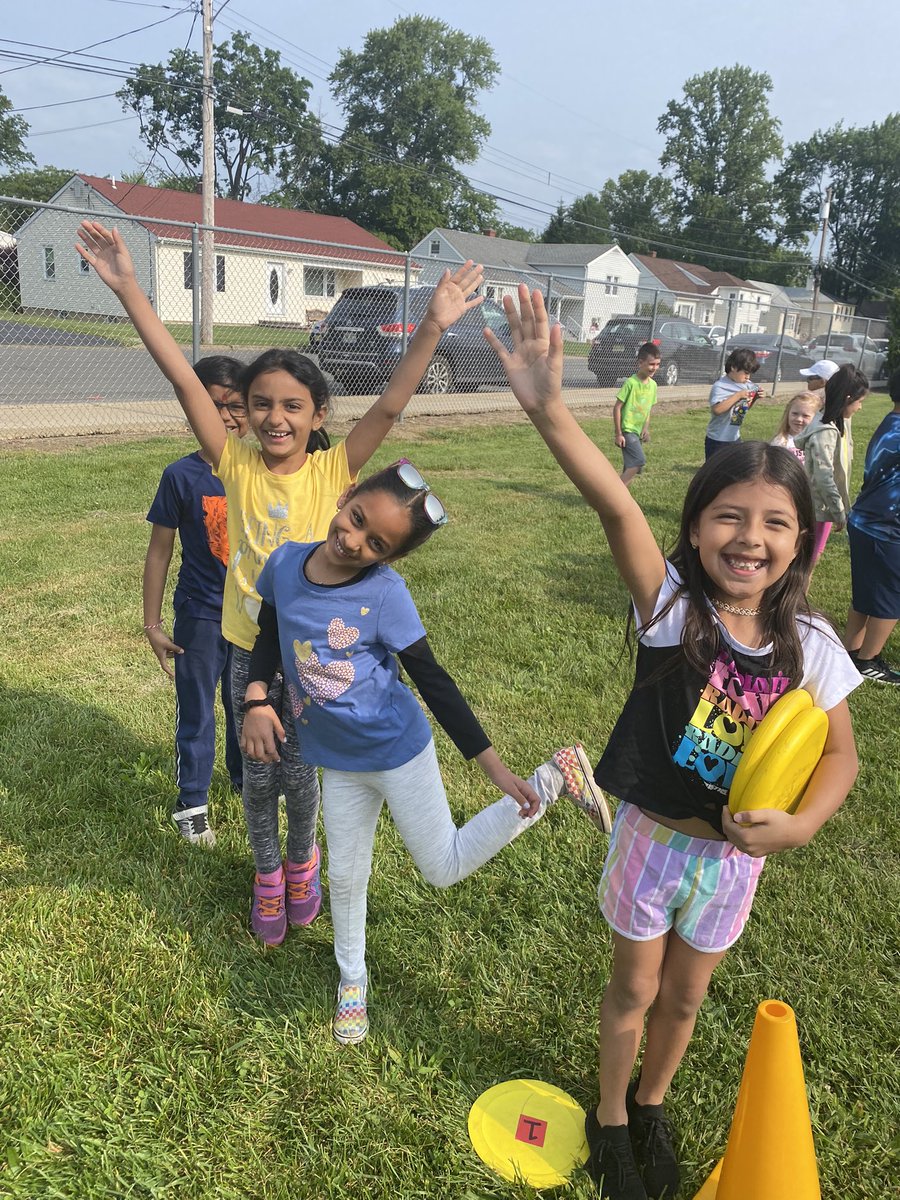 HaugMrs's tweet image. Field Day Fun! 

Thank you Hightstown High School for making it so special! 

Thank you Mrs. Inverso and  
Mr. Garvey!❤️❤️